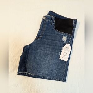 Time and Tru Women's Sizes M and L Maternity Denim Bermuda Blue Jean Shorts .